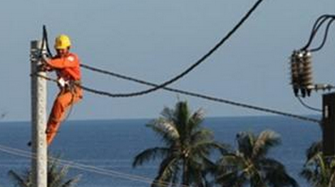 Đầu tư 595 tỷ đồng cấp điện lưới cho đảo Trần và đảo Cái Chiên