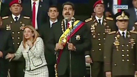 Ai đứng sau vụ ám sát hụt Tổng thống Venezuela Nicolas Maduro?