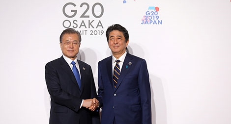 Nhật - Hàn tìm kiếm một thỏa hiệp