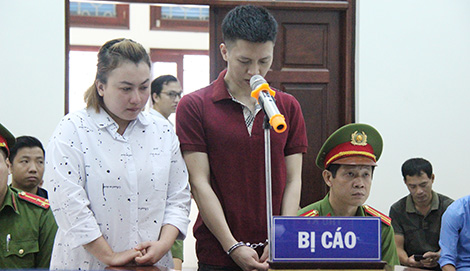 Hình phạt nghiêm cho cha đẻ và mẹ kế hành hạ con trẻ ở Hà Nội