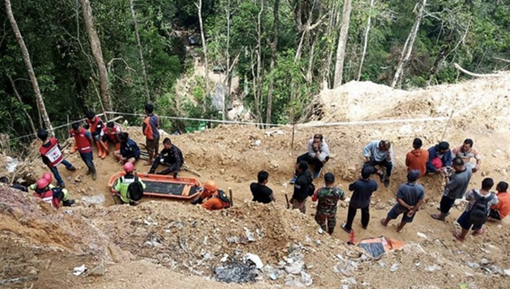Sập mỏ khai thác vàng tại Indonesia, 9 người chết