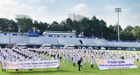 350 nhân viên y tế của VNVC tham gia chiến dịch tiêm chủng tại TP Hồ Chí Minh