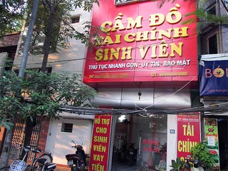 Sinh viên sập bẫy chiêu “hỗ trợ tài chính”