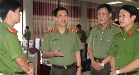 Đánh giá  tình hình đầu tư xây dựng hệ thống kho vật chứng trong CAND