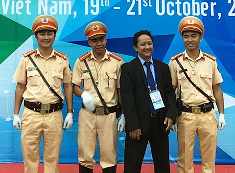 Đổi mới cách tuyên truyền để người dân nâng cao ý thức giao thông