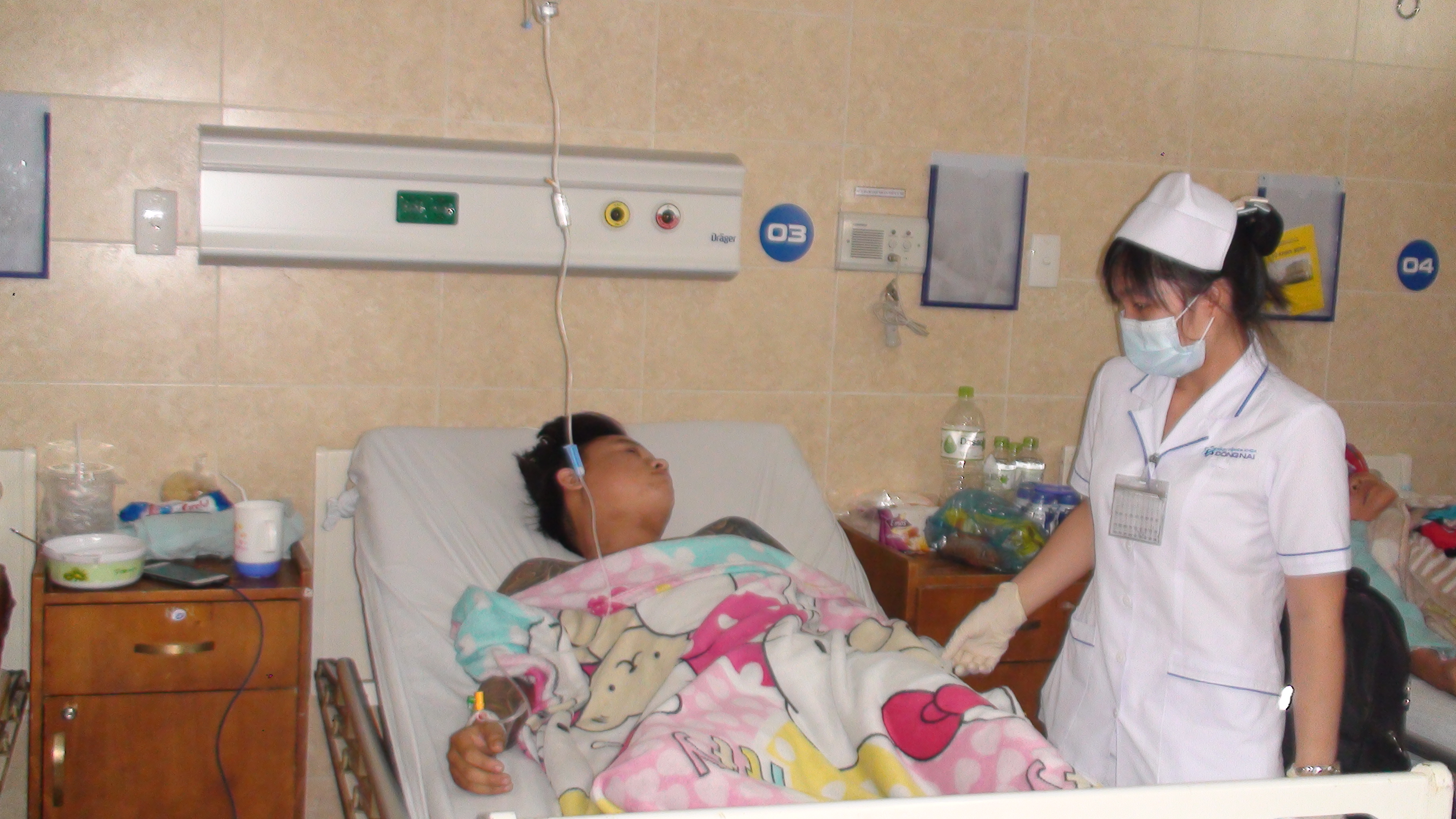 Điều tra nguyên nhân một thanh niên bị đạn bắn thấu ngực