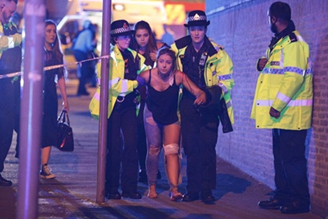 Tấn công khủng bố ở Anh: Tiếng bom bạo tàn và bóng ma khủng bố