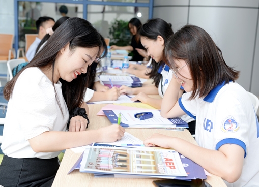 Thí sinh trúng tuyển phải xác nhận nhập học trước 17h ngày 10/10