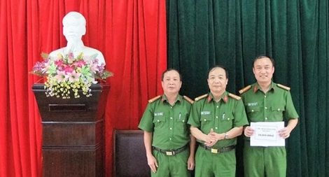 UBND tỉnh Thái Nguyên khen thưởng Công an huyện Đại Từ