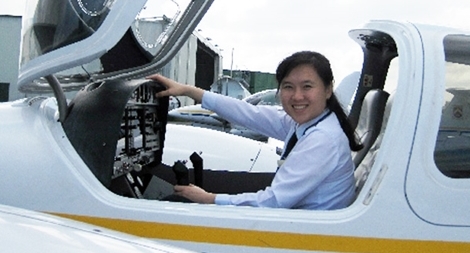 Jetstar Pacific có nữ cơ trưởng 8X người Việt Nam 