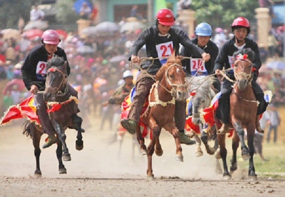 “Vó ngựa Cao nguyên trắng Bắc Hà 2019” vào hội