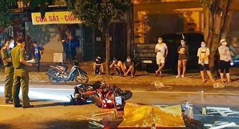 Truy tìm xe ô tô cán chết nam thanh niên trong đêm mưa rồi bỏ chạy