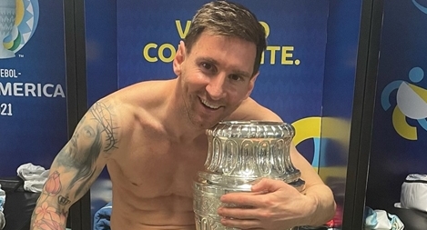 Messi vượt qua kỉ lục của Ronaldo trên Instagram